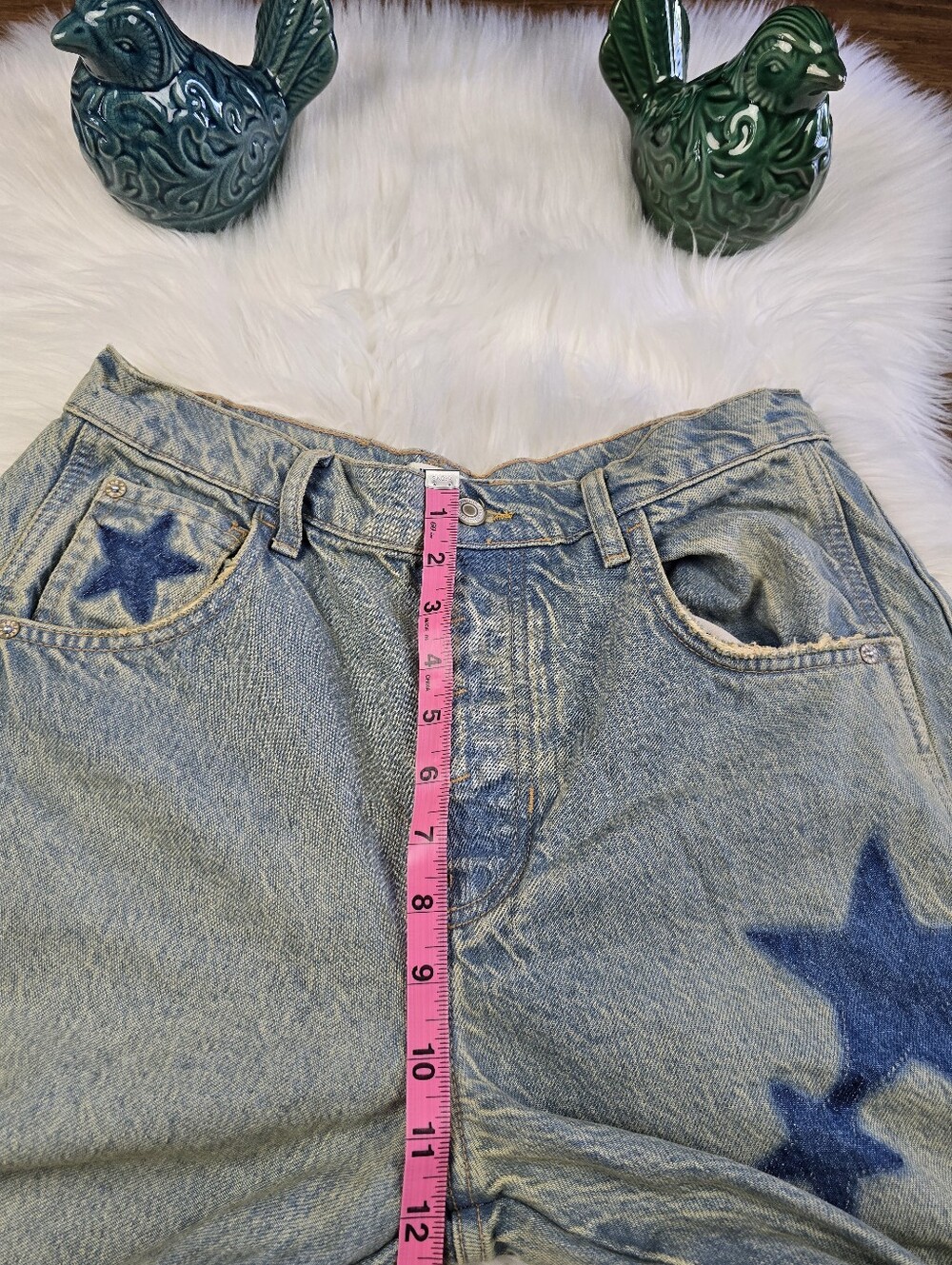 We The Free RARE Shadow Star Good Luck Barrel Jeans 28 - Picture 9 of 16